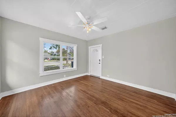 San Antonio, TX 78210,514 Hammond