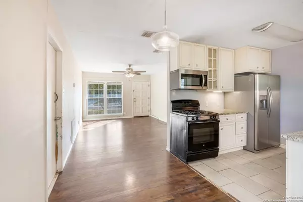 San Antonio, TX 78228,407 Griggs