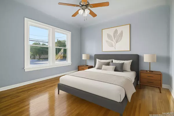 San Antonio, TX 78212,438 W KINGS HWY