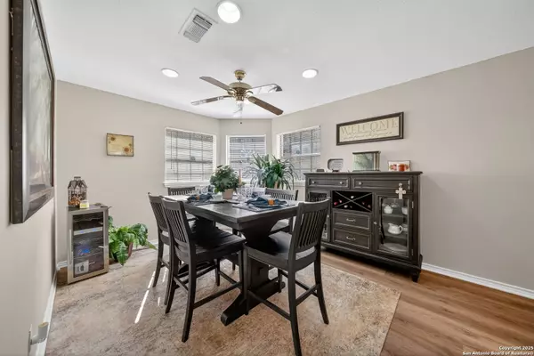 San Antonio, TX 78240,7930 Roanoke Run UNIT 1111