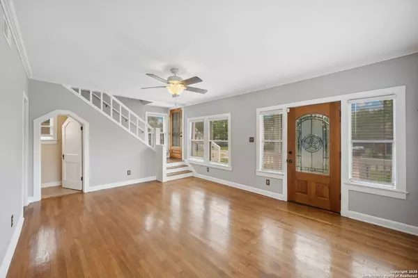 San Antonio, TX 78202-2358,707 N PINE ST