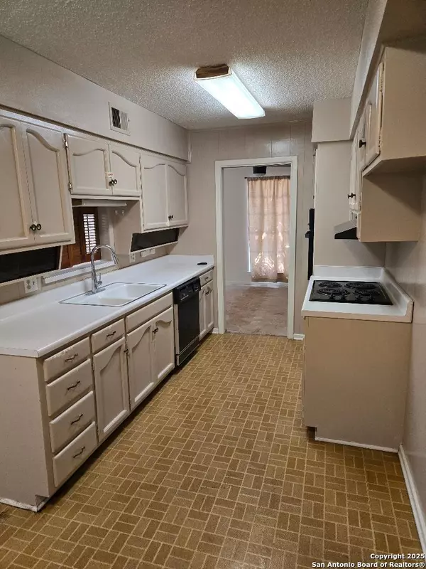 San Antonio, TX 78217,3107 Mindoro