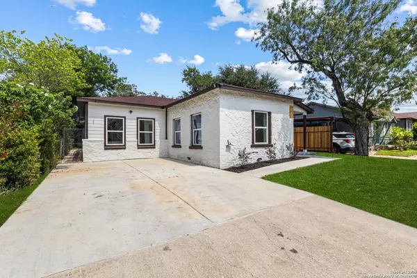 San Antonio, TX 78201,911 W Wildwood