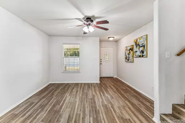 Boerne, TX 78015,7611 Presidio Creek