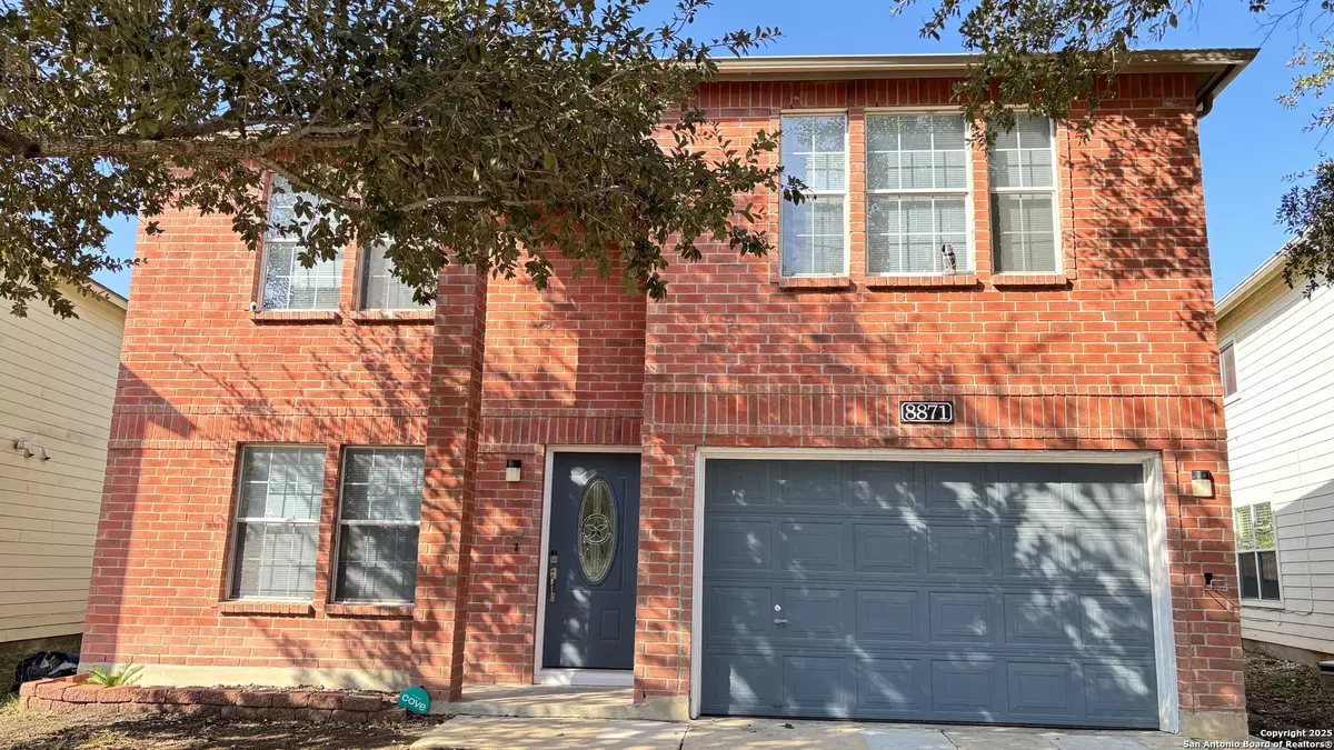 Converse, TX 78109,8871 Staghorn ML