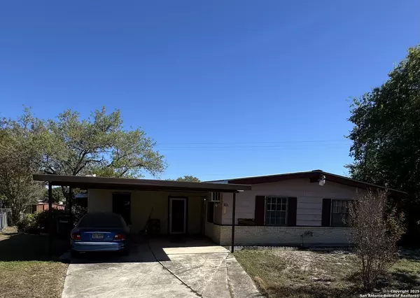 San Antonio, TX 78218,5247 Village Glen