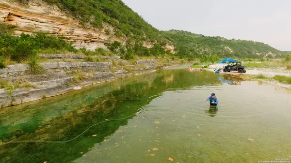 Uvalde, TX 78801,00 TX-55