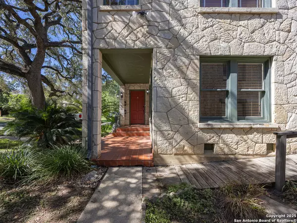 San Antonio, TX 78212,217 Rosewood