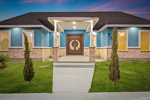 San Antonio, TX 78221,703 W Petaluma Blvd