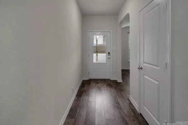 Cibolo, TX 78108,418 Sabine River