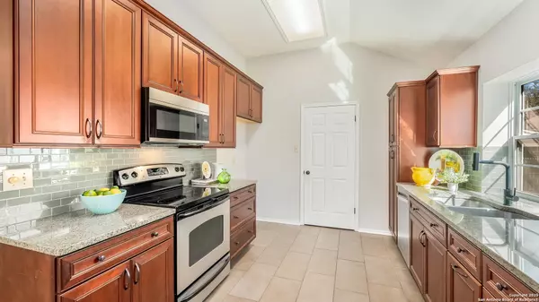 Live Oak, TX 78233,11007 Forest Breeze