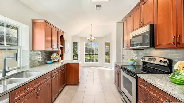 Live Oak, TX 78233,11007 Forest Breeze