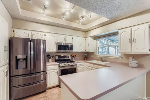 San Antonio, TX 78250,8007 Airflight