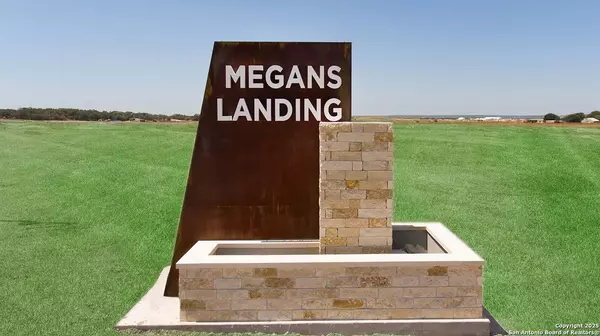 Castroville, TX 78009,272 Christian