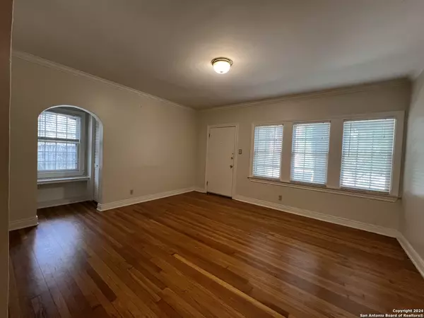 San Antonio, TX 78212-5247,308 ROSEWOOD AVE UNIT 1