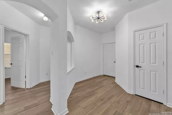 Converse, TX 78109,4502 Gambels Quail