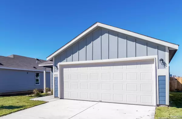 San Antonio, TX 78218,5911 Rolling Glen