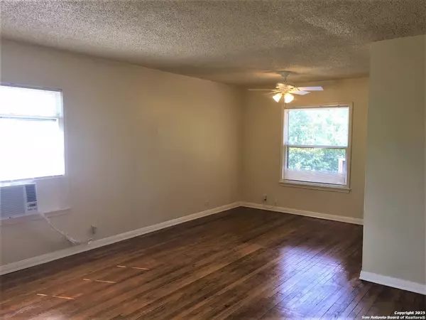 San Antonio, TX 78209,229 Ridgewood Ct UNIT 1