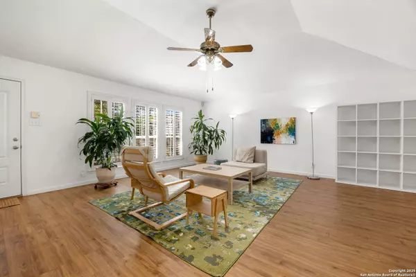 San Antonio, TX 78247,15522 Spring Coral