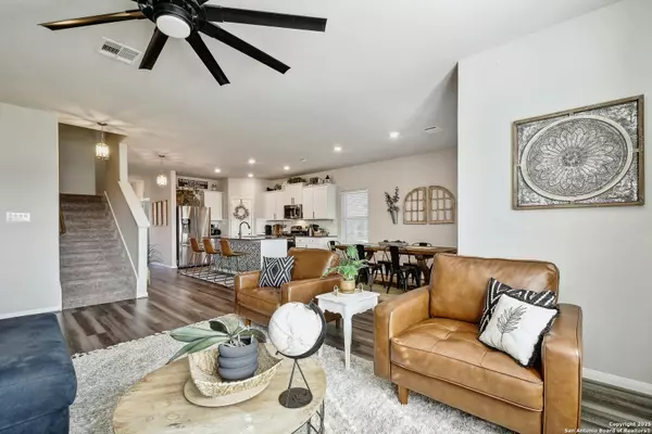 Bulverde, TX 78163,31696 bard