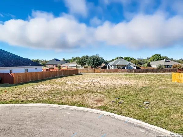 Uvalde, TX 78801,7 Hope