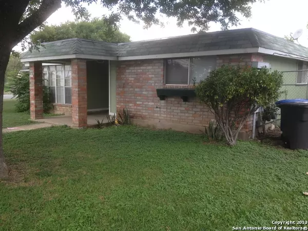 5739 STIFFKEY DR, San Antonio, TX 78228-5663
