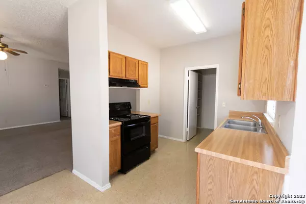 San Antonio, TX 78244,8015 WAYWORD TRAIL