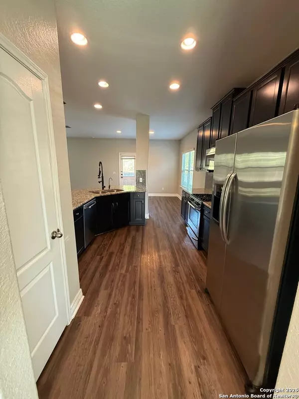 New Braunfels, TX 78132,609 Community