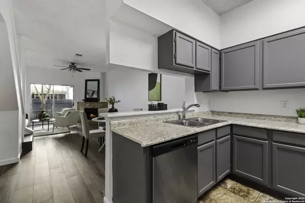 San Antonio, TX 78247,1825 Budding