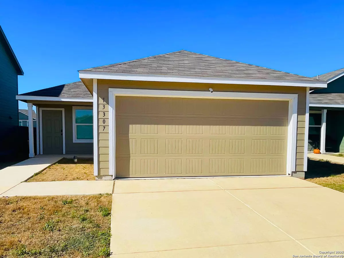 San Antonio, TX 78221,13307 Dutra