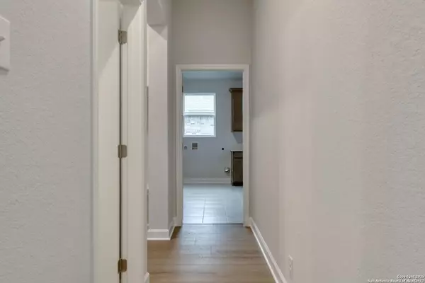 Schertz, TX 78154,12919 Horseback Pl