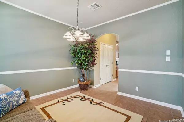 Schertz, TX 78154,555 Ginsberg