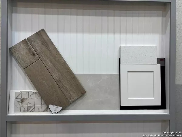 San Antonio, TX 78245,3713 Hollis Pecan