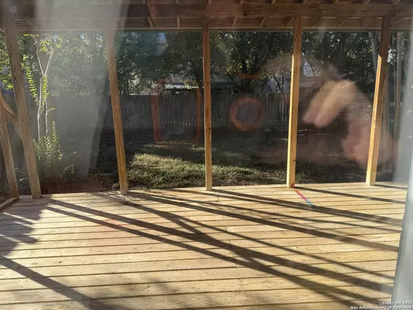 San Antonio, TX 78250,9370 Village Lance