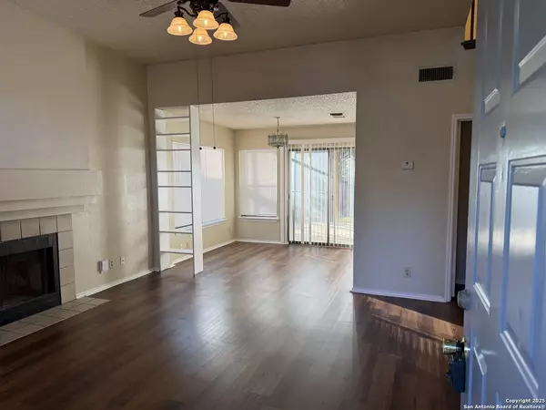 San Antonio, TX 78250,9370 Village Lance