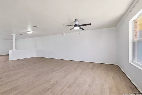 San Antonio, TX 78218,5915 Linda Vista