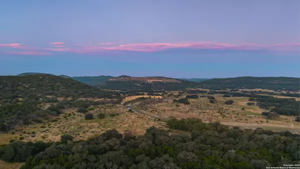 Barksdale, TX 78828,617 Ranch Road 2631