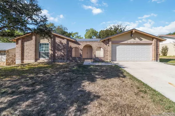 5339 Vista Glen, San Antonio, TX 78247