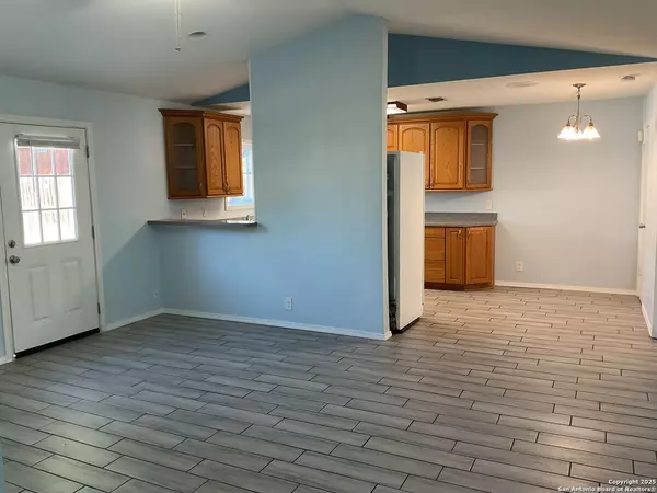 San Antonio, TX 78240-3029,7521 LINKMEADOW ST