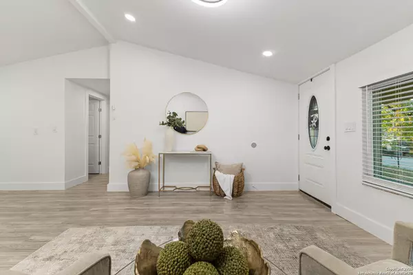 Seguin, TX 78155,937 Anderson