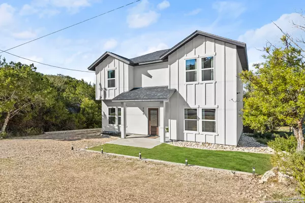 Canyon Lake, TX 78133,246 Wild Oak Dr