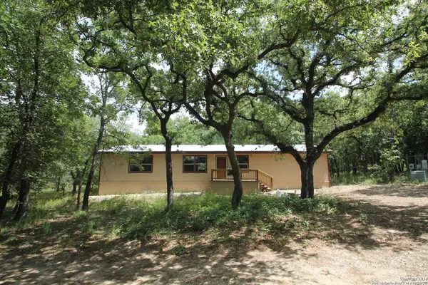 La Vernia, TX 78121-4516,76 Post Oak Road