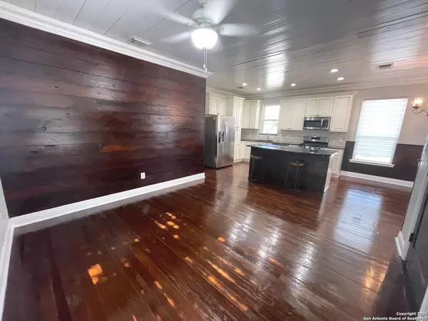 San Antonio, TX 78202,1019 Rogers Ave