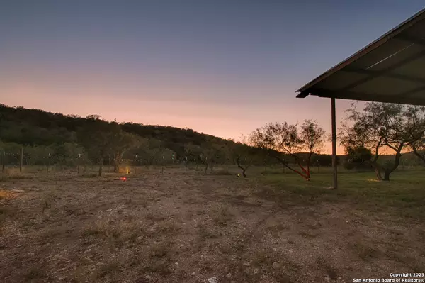 Rocksprings, TX 78880,2205 Sd 45700