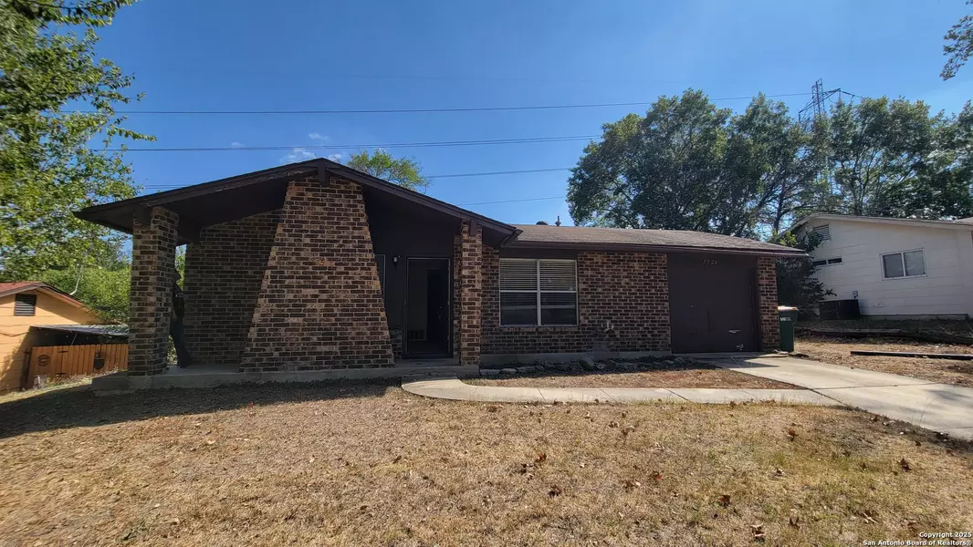 7526 Valley Oak, Live Oak, TX 78233