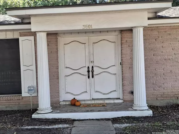 Kirby, TX 78219,3601 Vinecrest