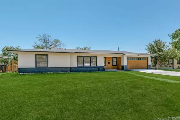 150 Windsor Dr, San Antonio, TX 78228