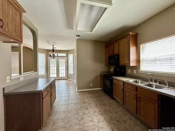 Helotes, TX 78023,13722 Riverbank Pass