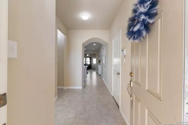 San Antonio, TX 78245,9719 Marbach Crest