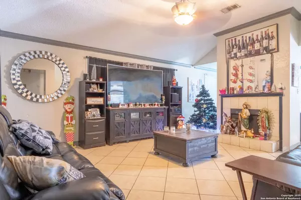 San Antonio, TX 78244,5027 Cabin Lake